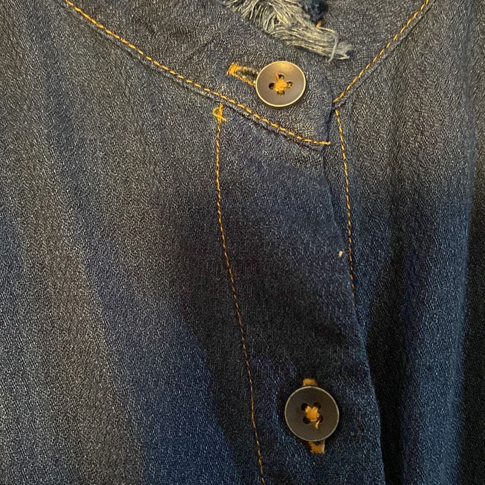 Splendid Blue Frayed Wide Leg Chambray Denim Jumpsuit NWOT - Picture 10 of 12